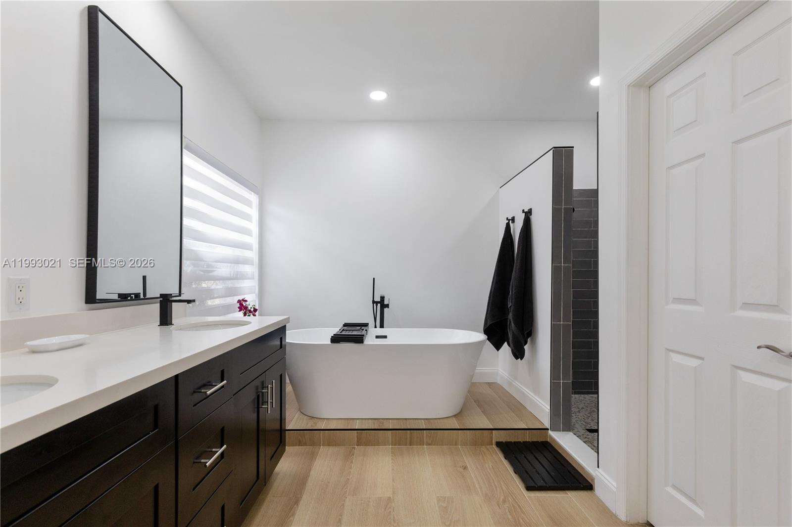 4128 Amber Ln Weston, FL 33331