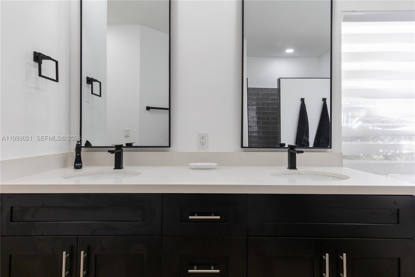 4128 Amber Ln Weston, FL 33331