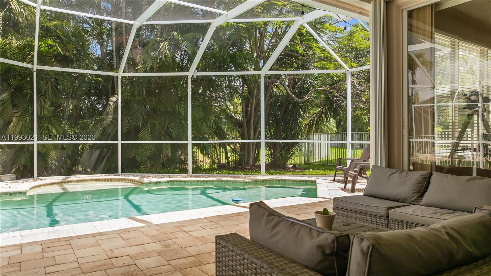 4128 Amber Ln Weston, FL 33331