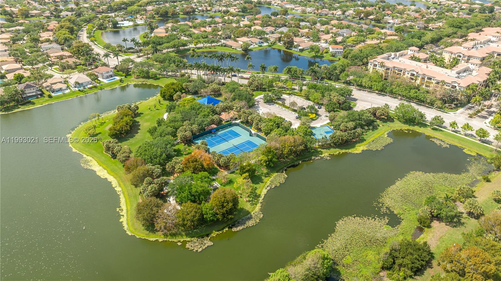 4128 Amber Ln Weston, FL 33331