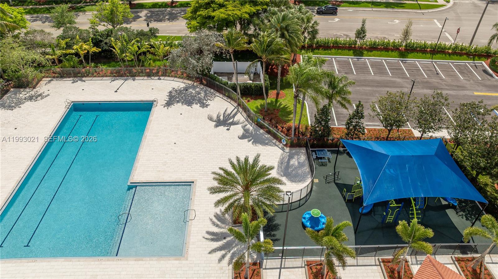 4128 Amber Ln Weston, FL 33331