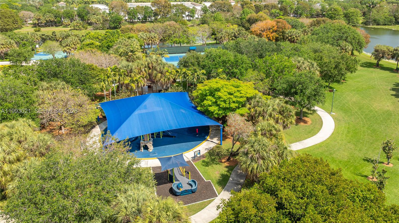 4128 Amber Ln Weston, FL 33331