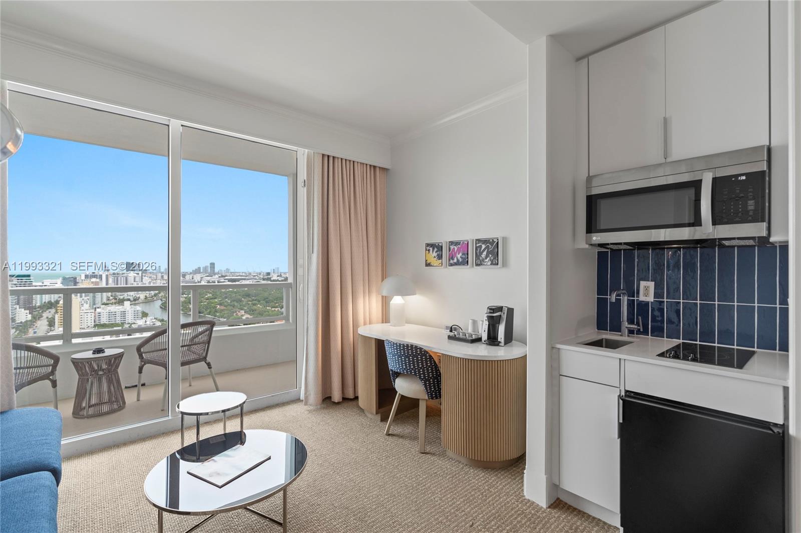 4401 Collins Ave #2610/2612 Miami Beach, FL 33140