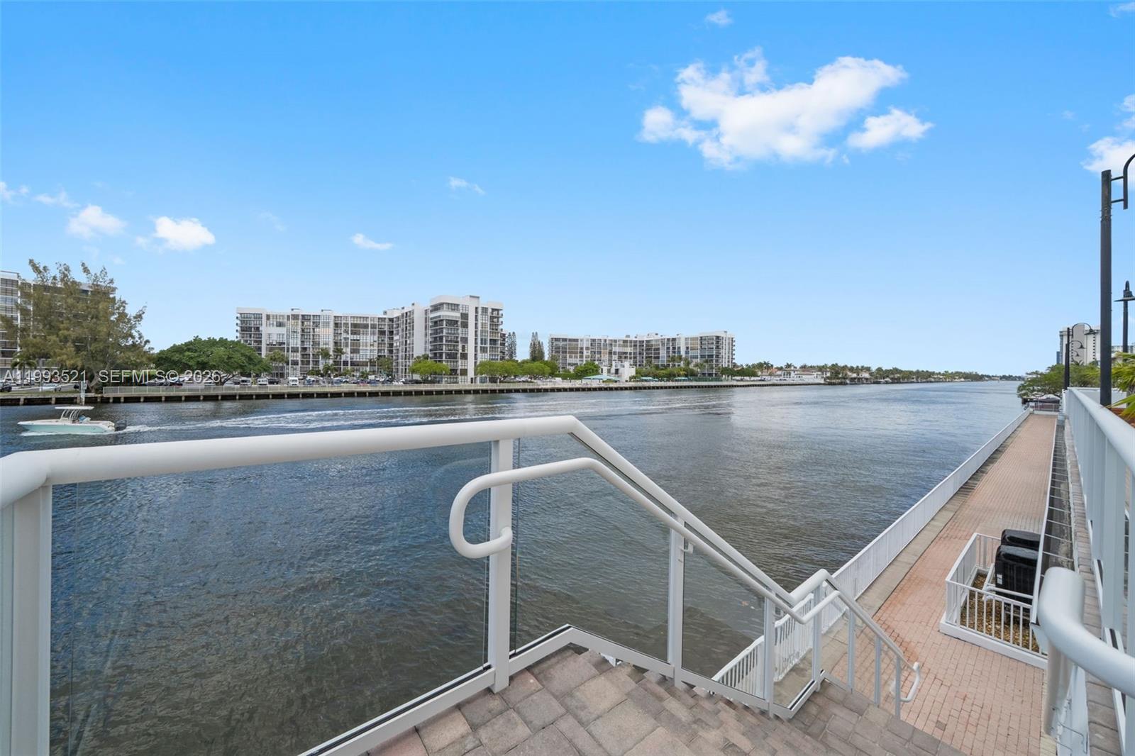 3000 S Ocean Dr #606 Hollywood, FL 33019