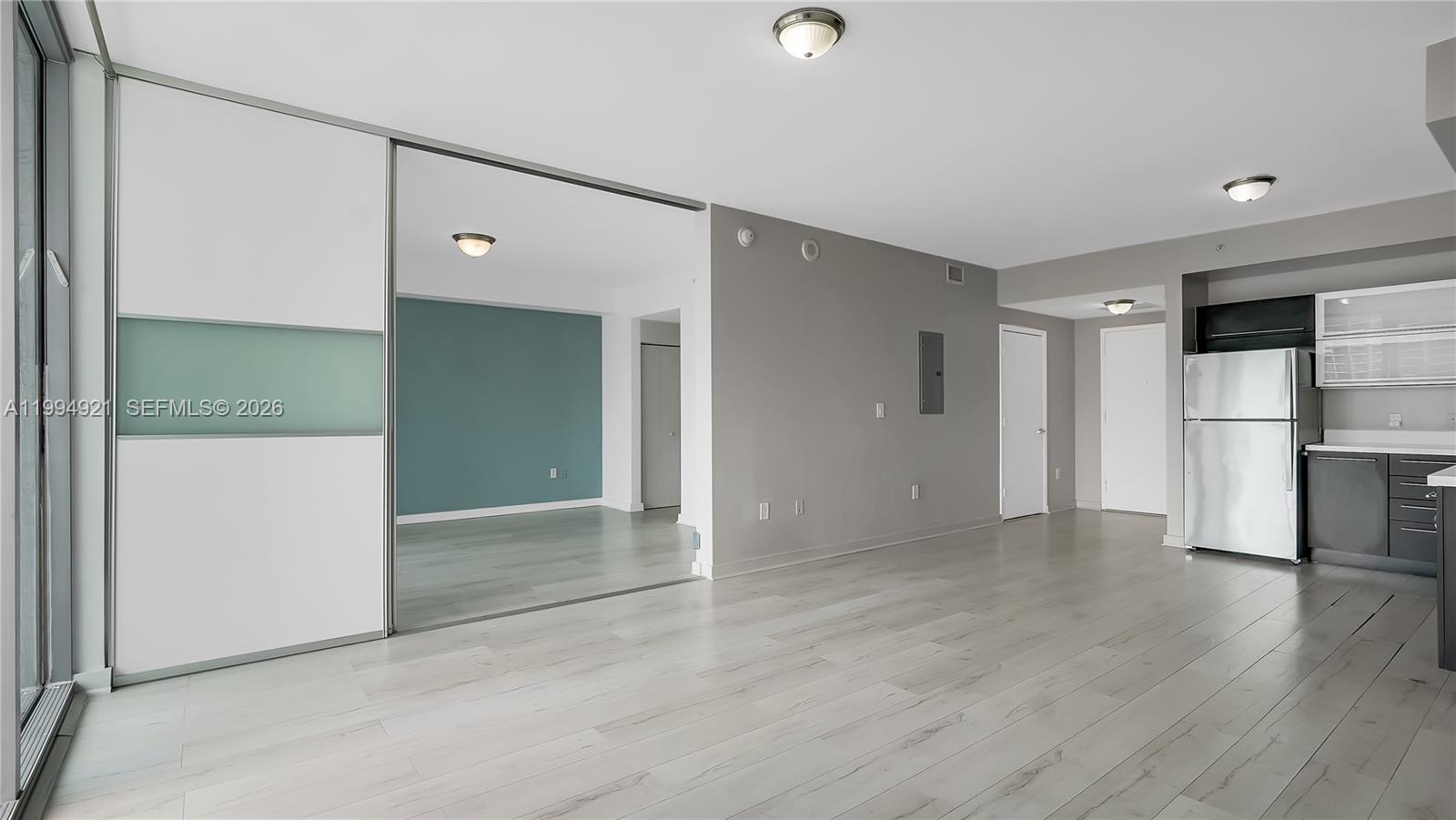 90 SW 3rd St #3003 Miami, FL 33130