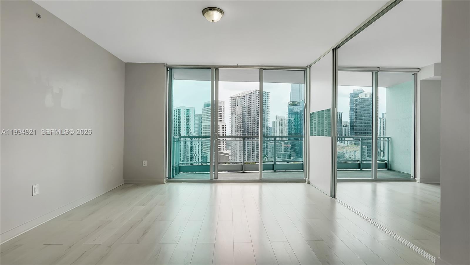 90 SW 3rd St #3003 Miami, FL 33130