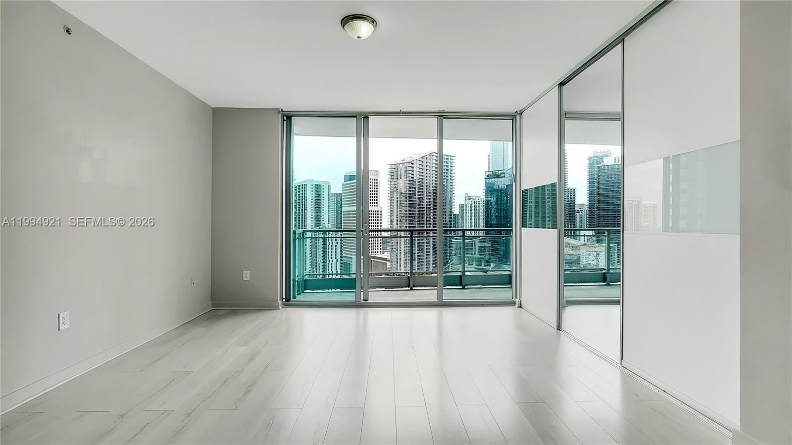 90 SW 3rd St #3003 Miami, FL 33130