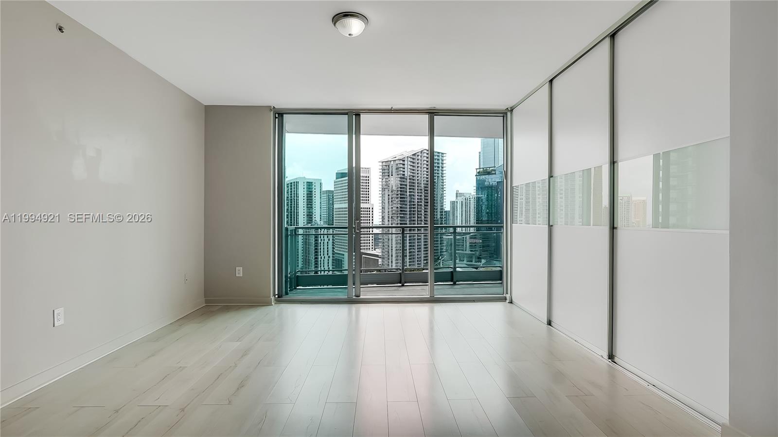 90 SW 3rd St #3003 Miami, FL 33130