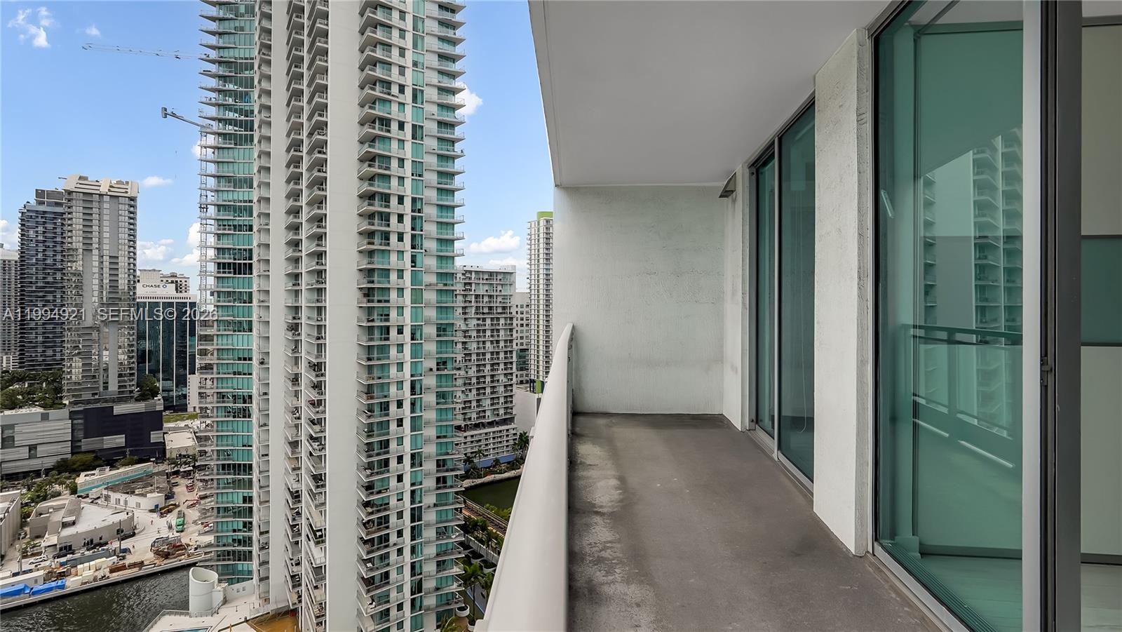 90 SW 3rd St #3003 Miami, FL 33130