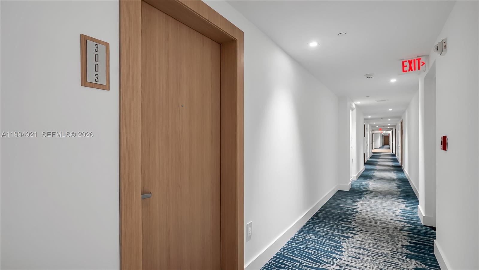 90 SW 3rd St #3003 Miami, FL 33130