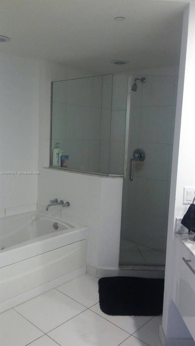 image 500 Brickell West9