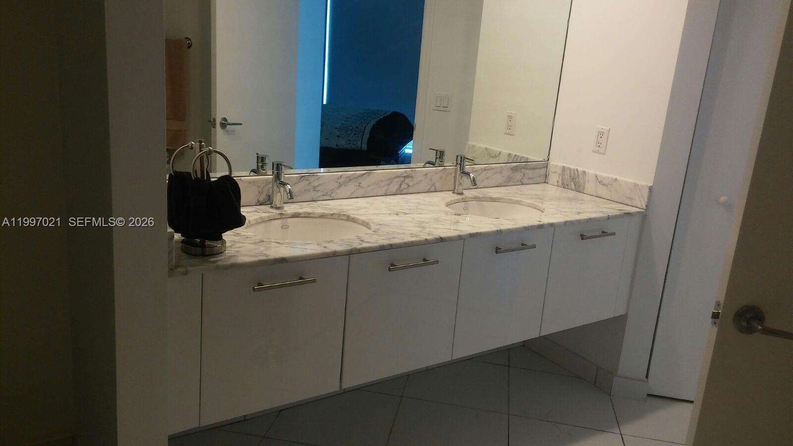 image 500 Brickell West13