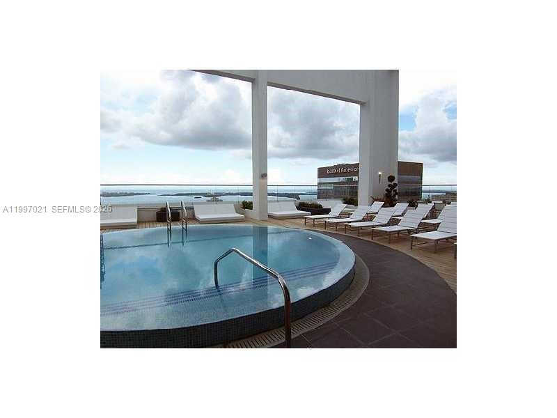 image 500 Brickell West26