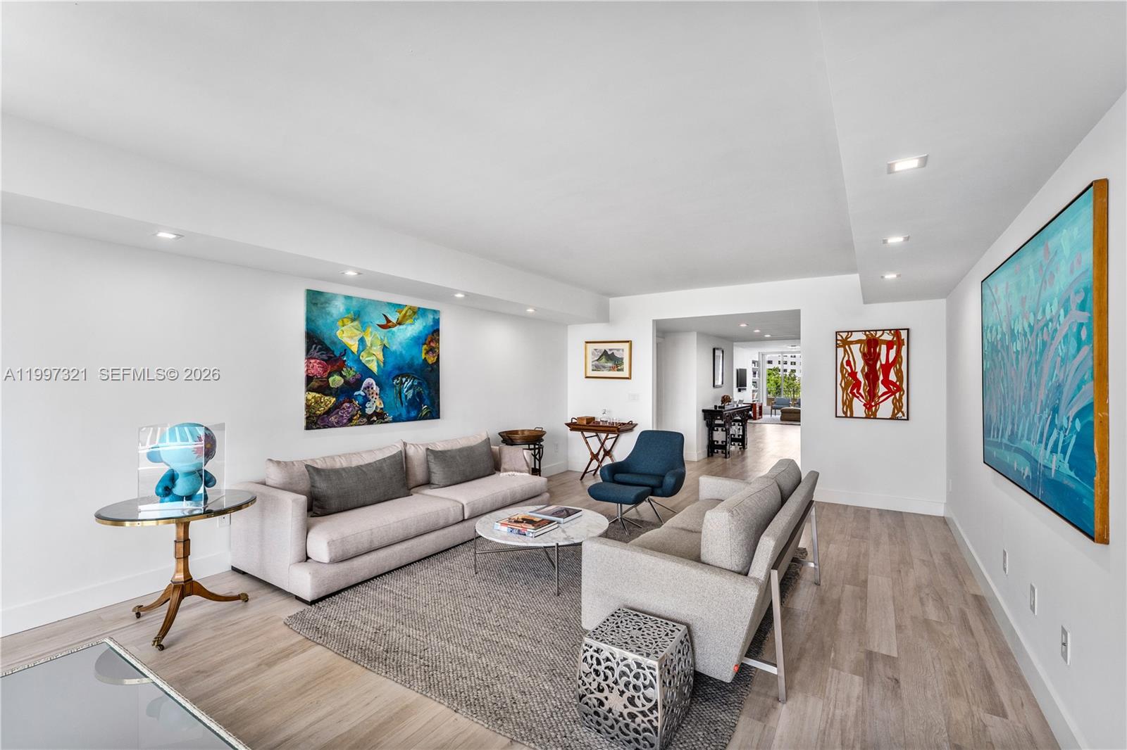 791 Crandon Blvd #405 Key Biscayne, FL 33149