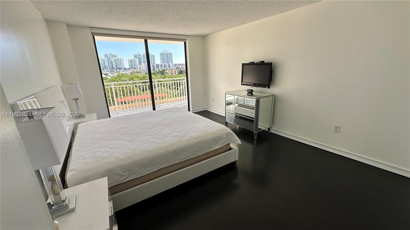 image Winston Towers 60029