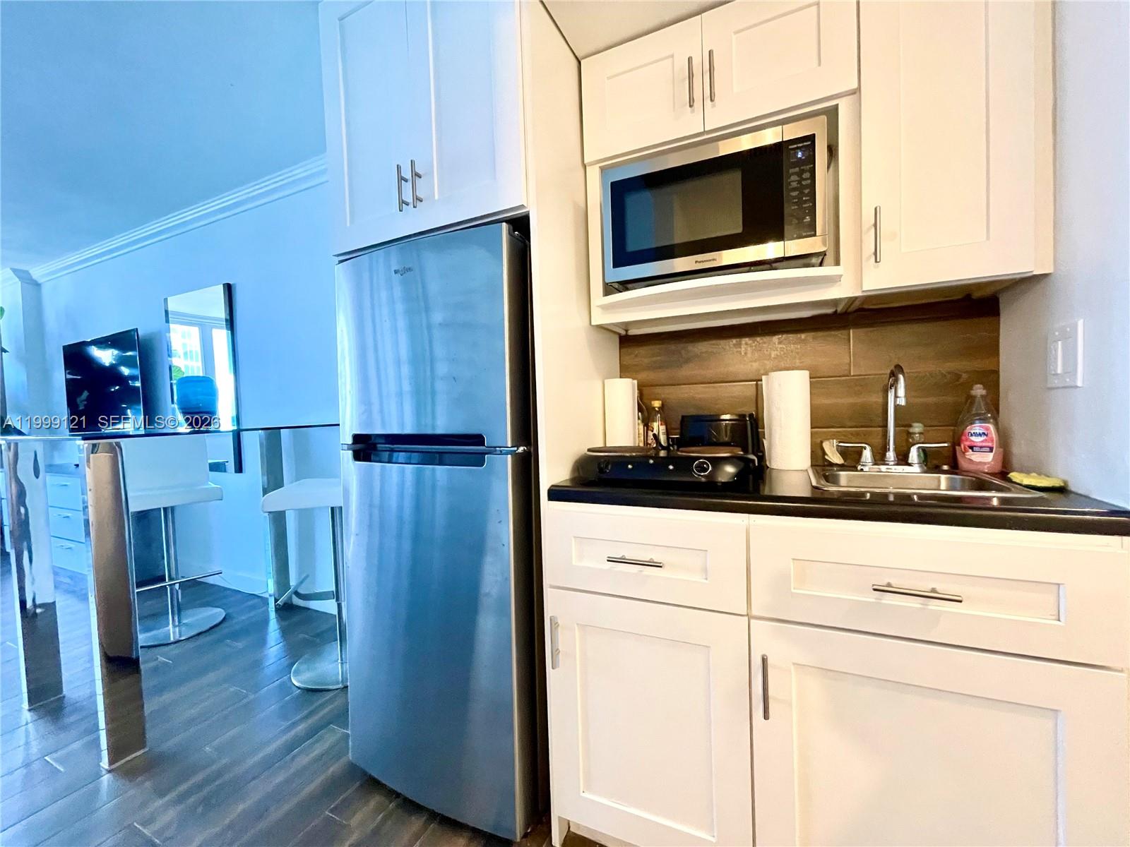 19201 Collins Ave #504 Sunny Isles Beach, FL 33160