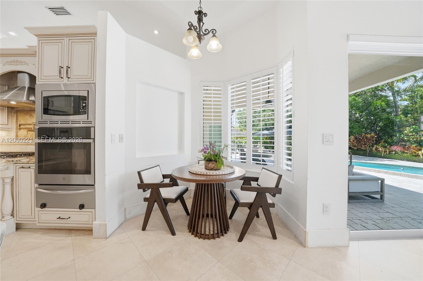 9901 SW 145th St Miami, FL 33176