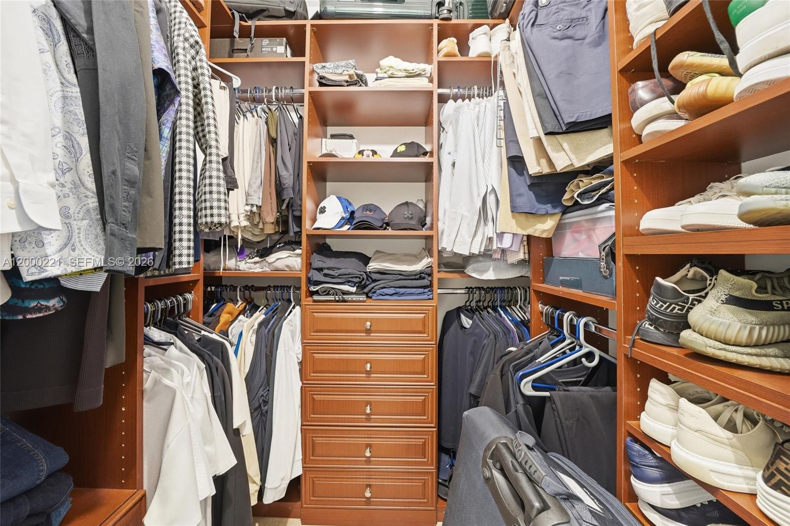 9901 SW 145th St Miami, FL 33176