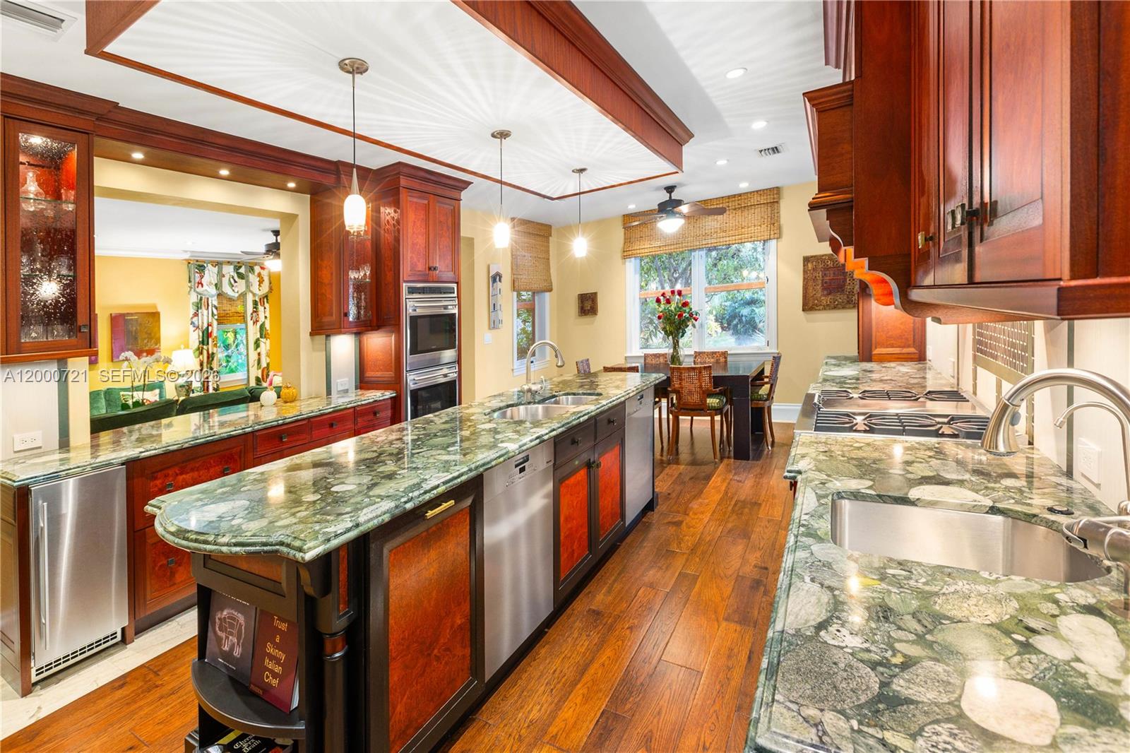 4867 SW 82nd St Miami, FL 33143