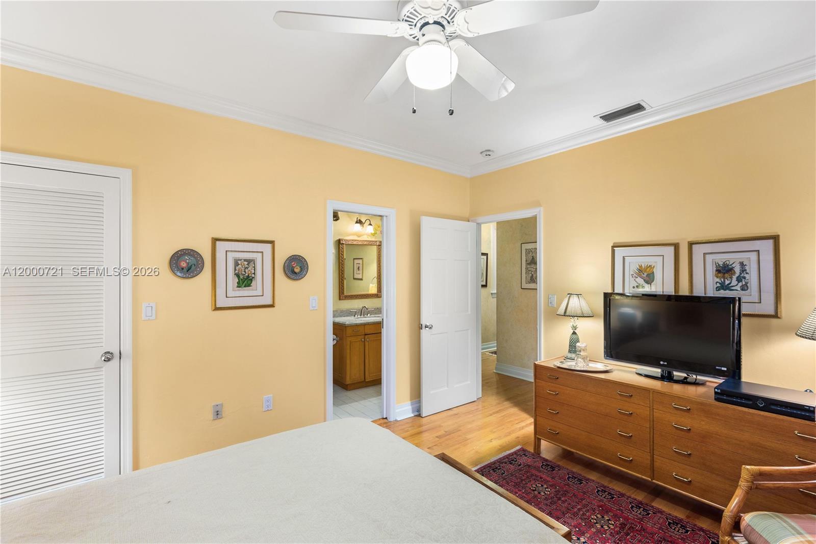 4867 SW 82nd St Miami, FL 33143