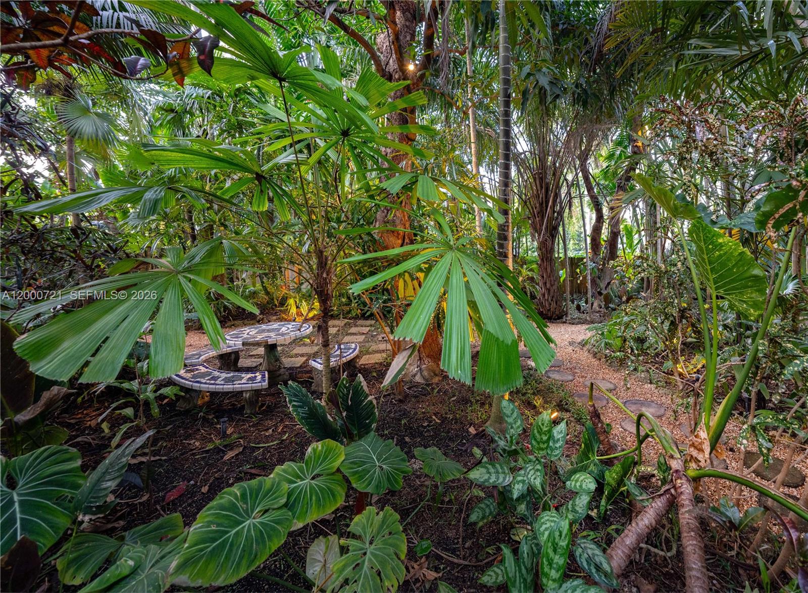 4867 SW 82nd St Miami, FL 33143