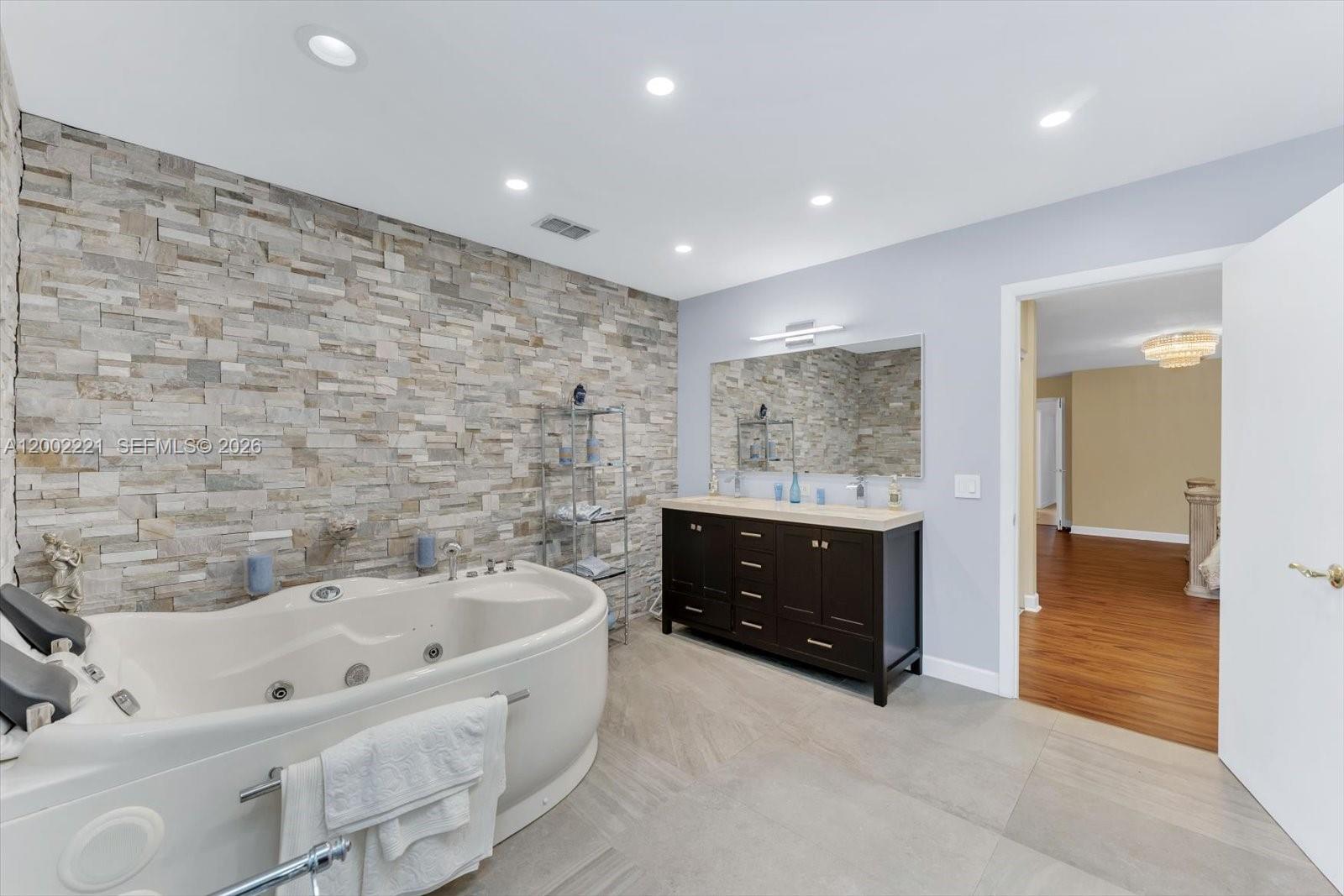 9941 SW 143rd St Miami, FL 33176