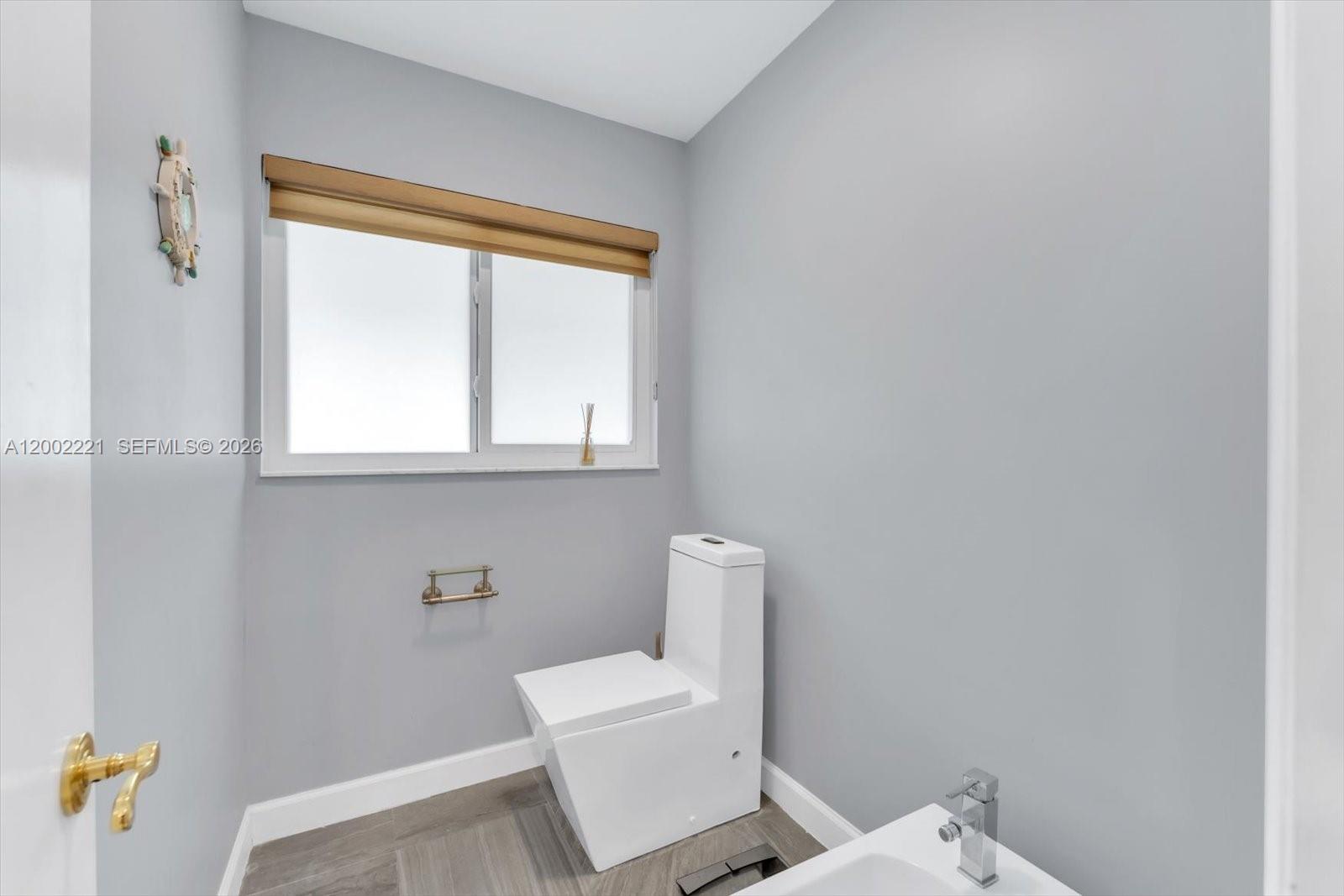 9941 SW 143rd St Miami, FL 33176