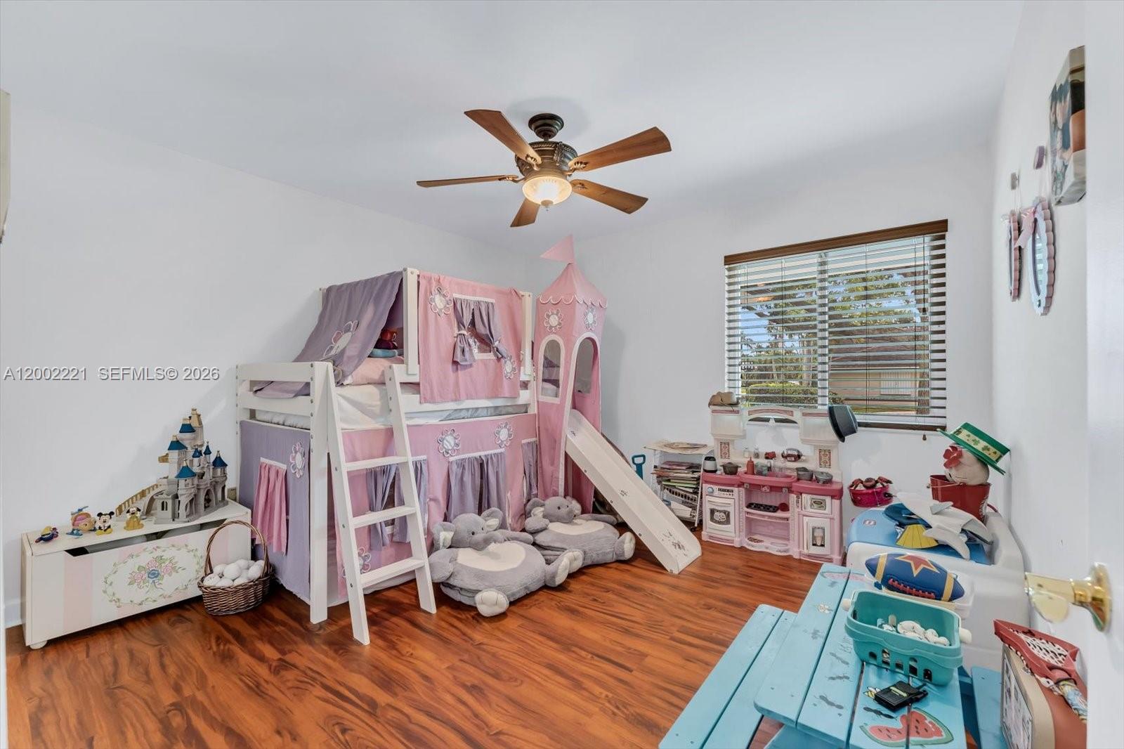 9941 SW 143rd St Miami, FL 33176