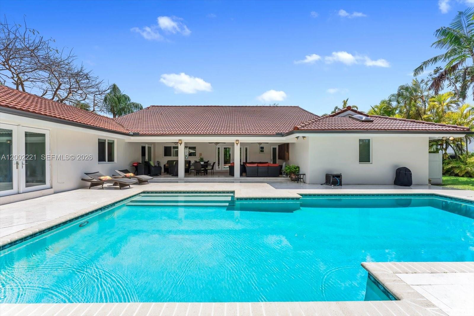 9941 SW 143rd St Miami, FL 33176