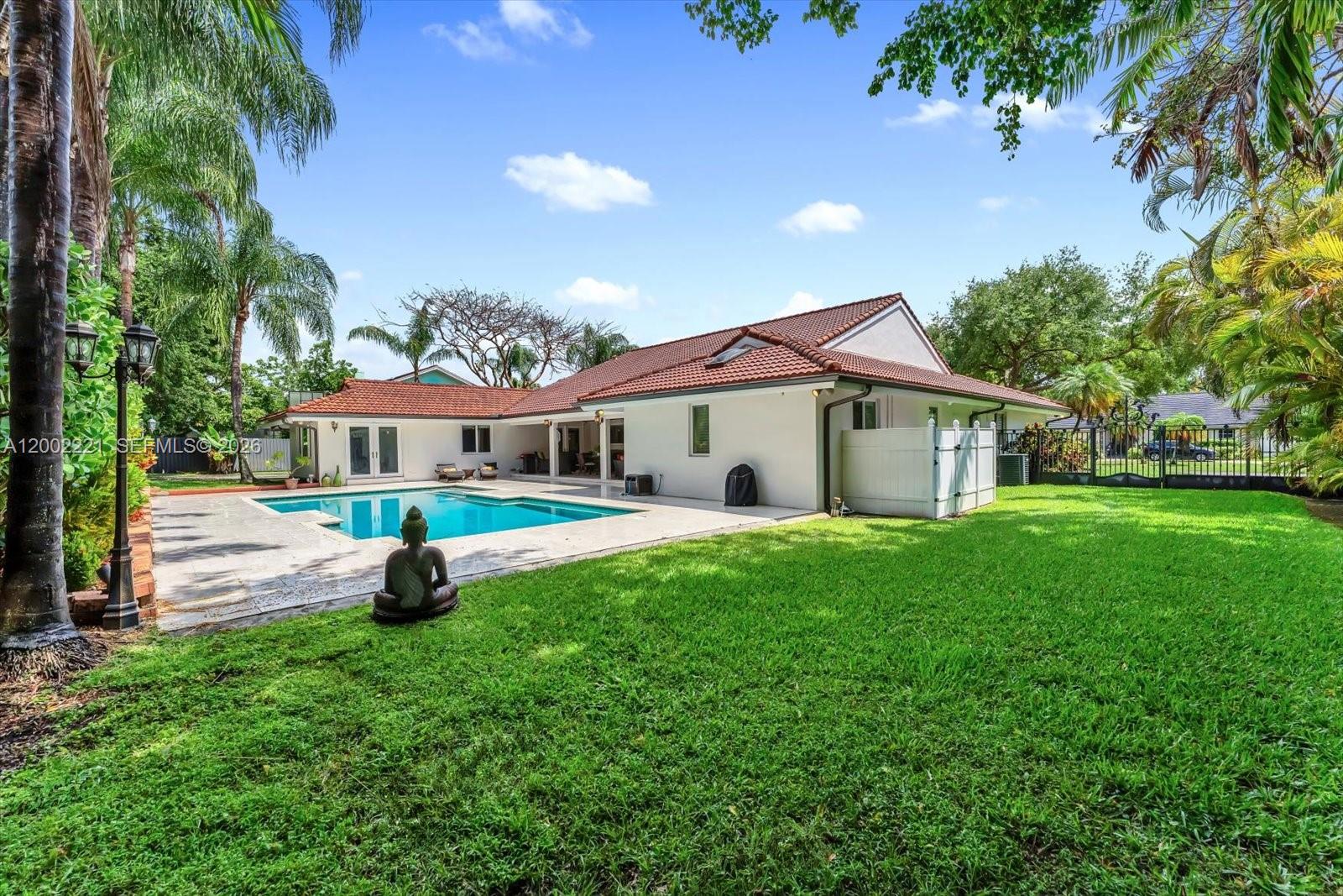 9941 SW 143rd St Miami, FL 33176