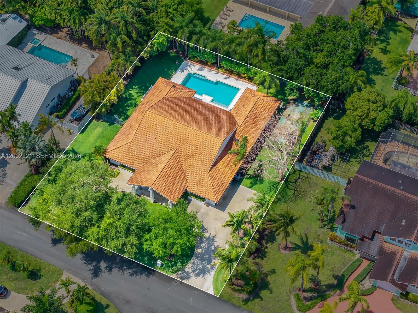 9941 SW 143rd St Miami, FL 33176