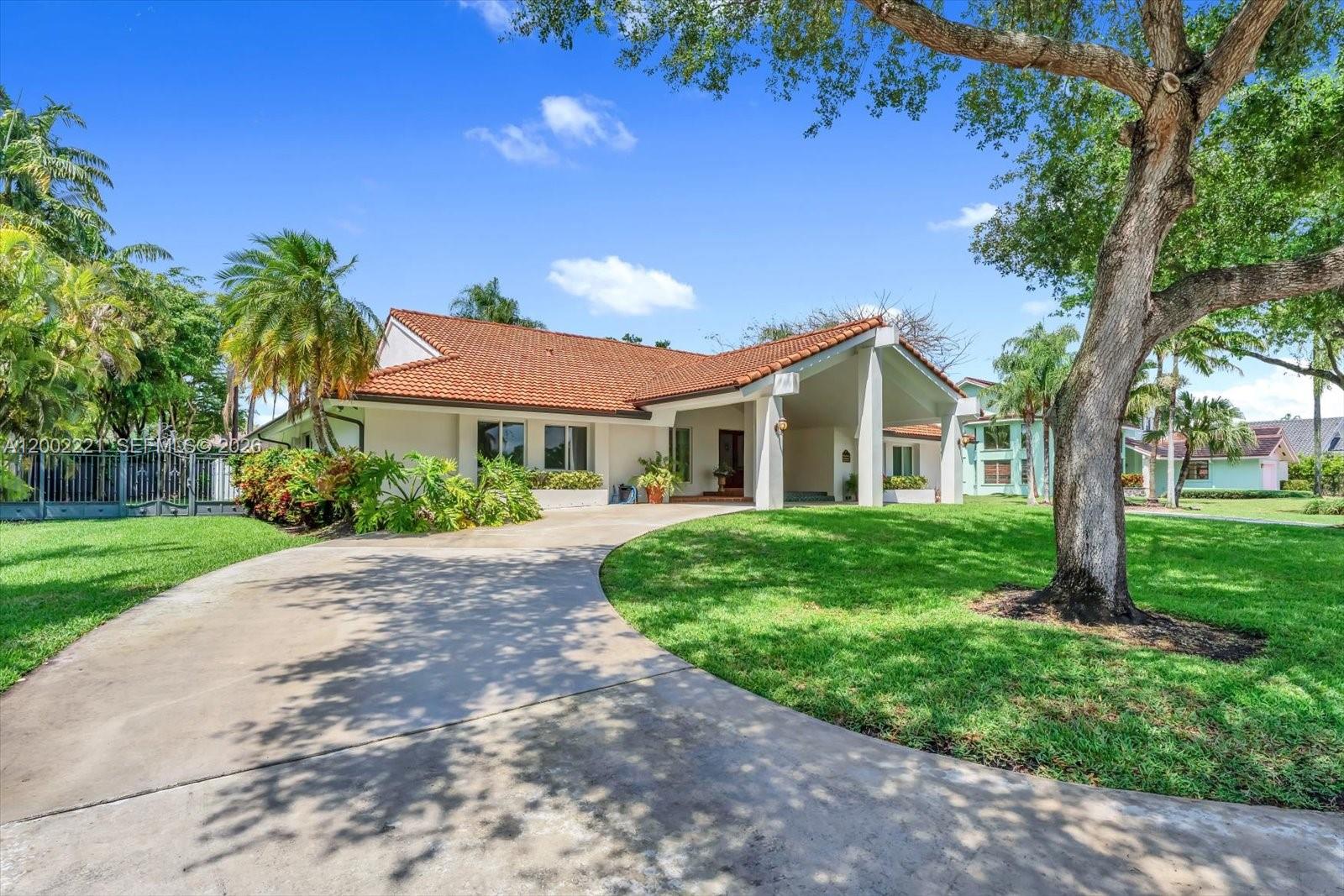 9941 SW 143rd St Miami, FL 33176