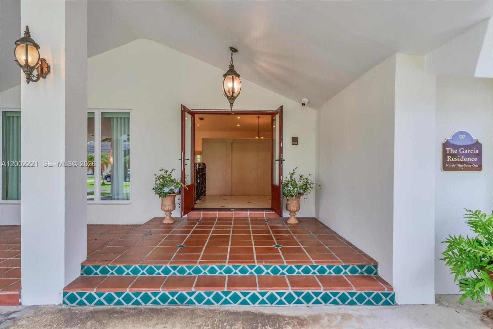 9941 SW 143rd St Miami, FL 33176