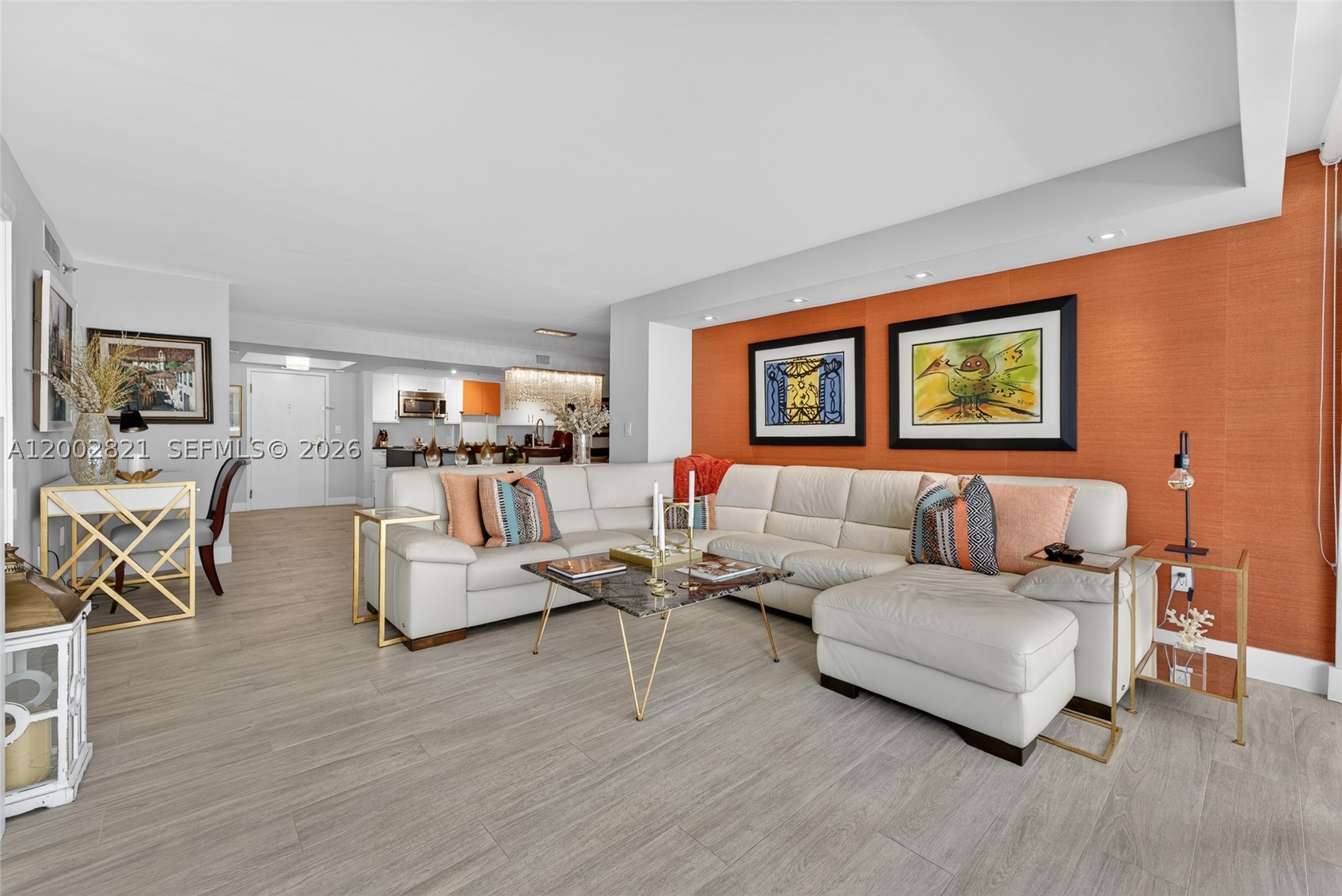 5757 Collins Ave #1104 Miami Beach, FL 33140