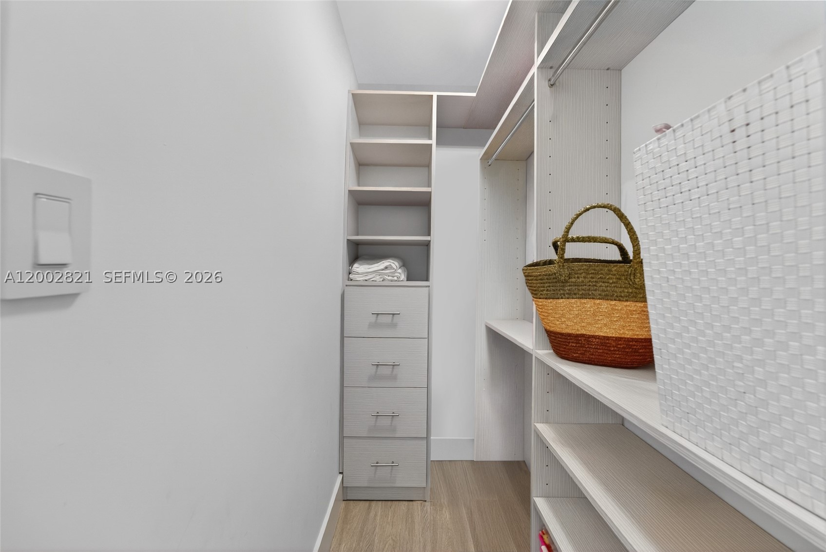 5757 Collins Ave #1104 Miami Beach, FL 33140