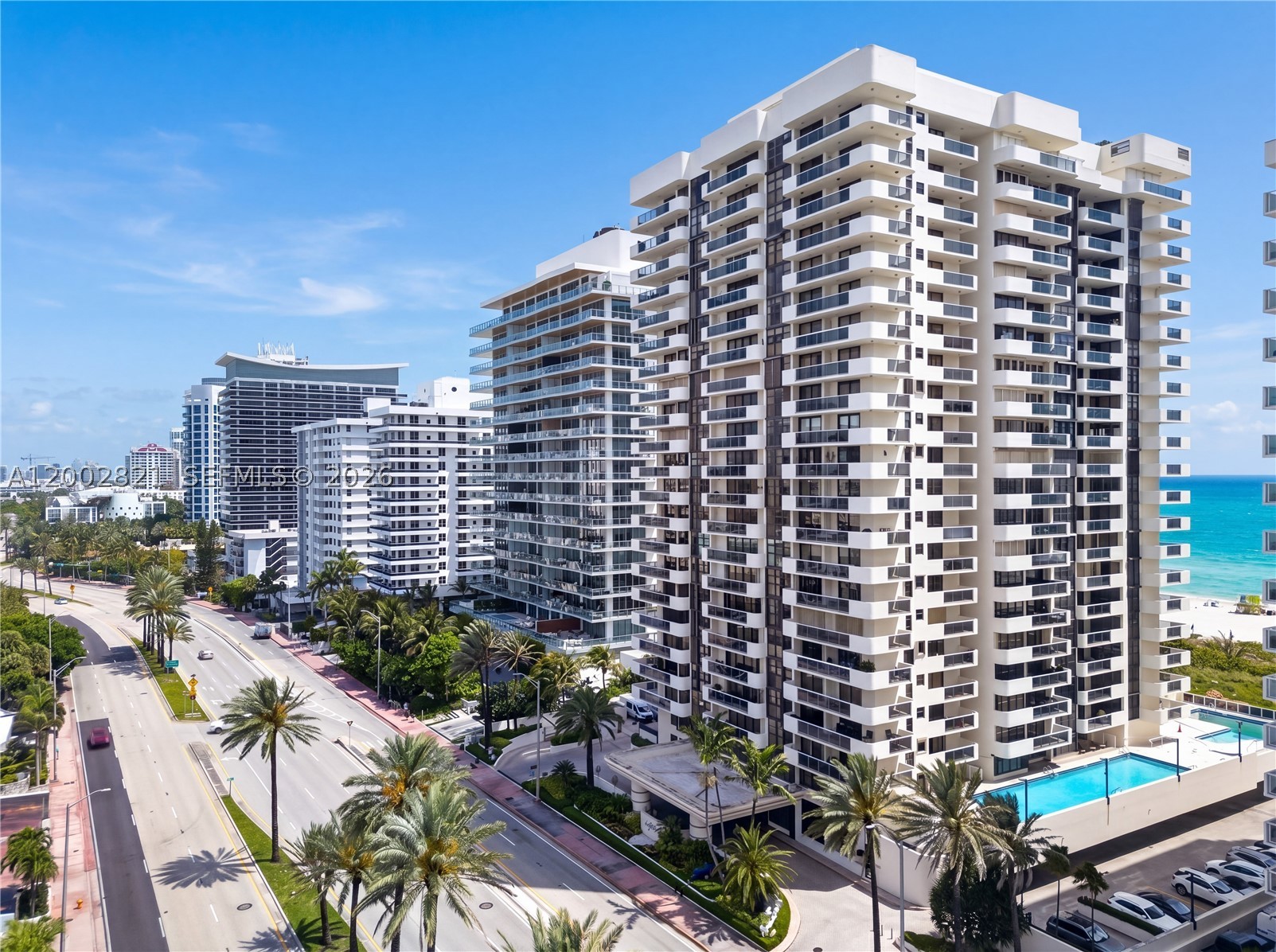 5757 Collins Ave #1104 Miami Beach, FL 33140
