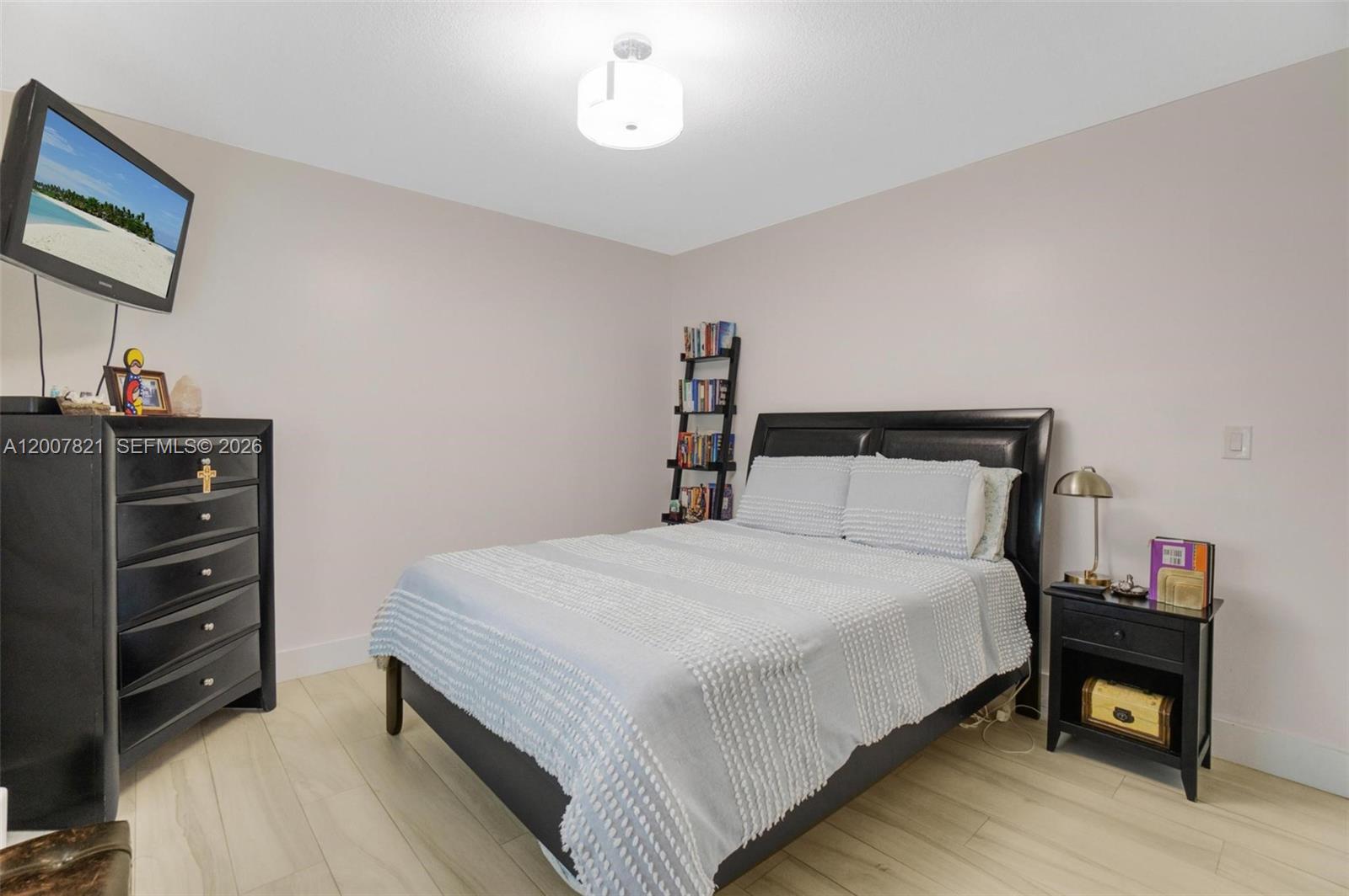 Undisclosed Address Palmetto Bay, FL 33176