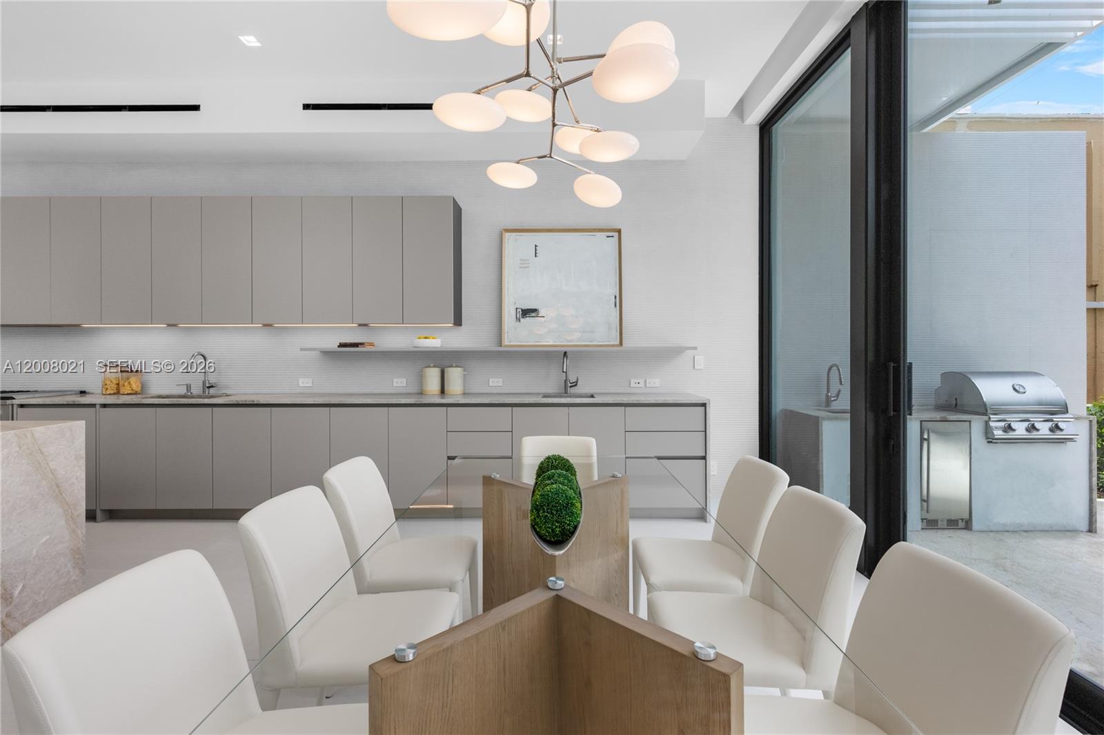 4504 Sheridan Ave Miami Beach, FL 33140