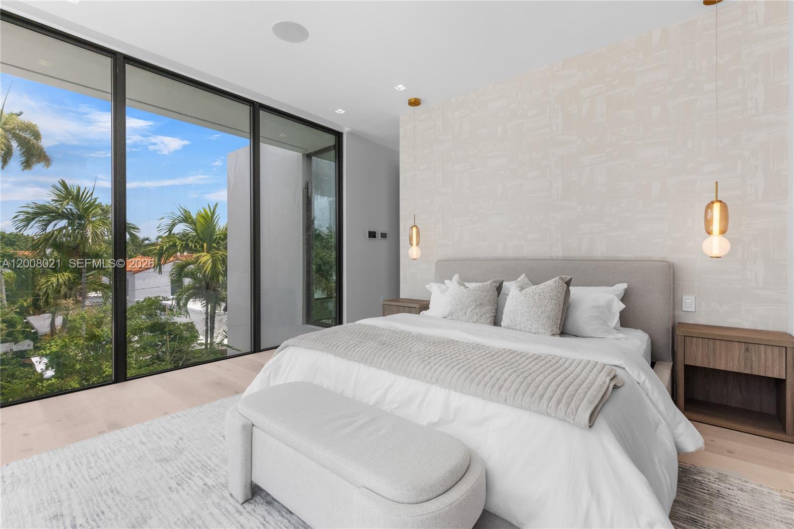 4504 Sheridan Ave Miami Beach, FL 33140