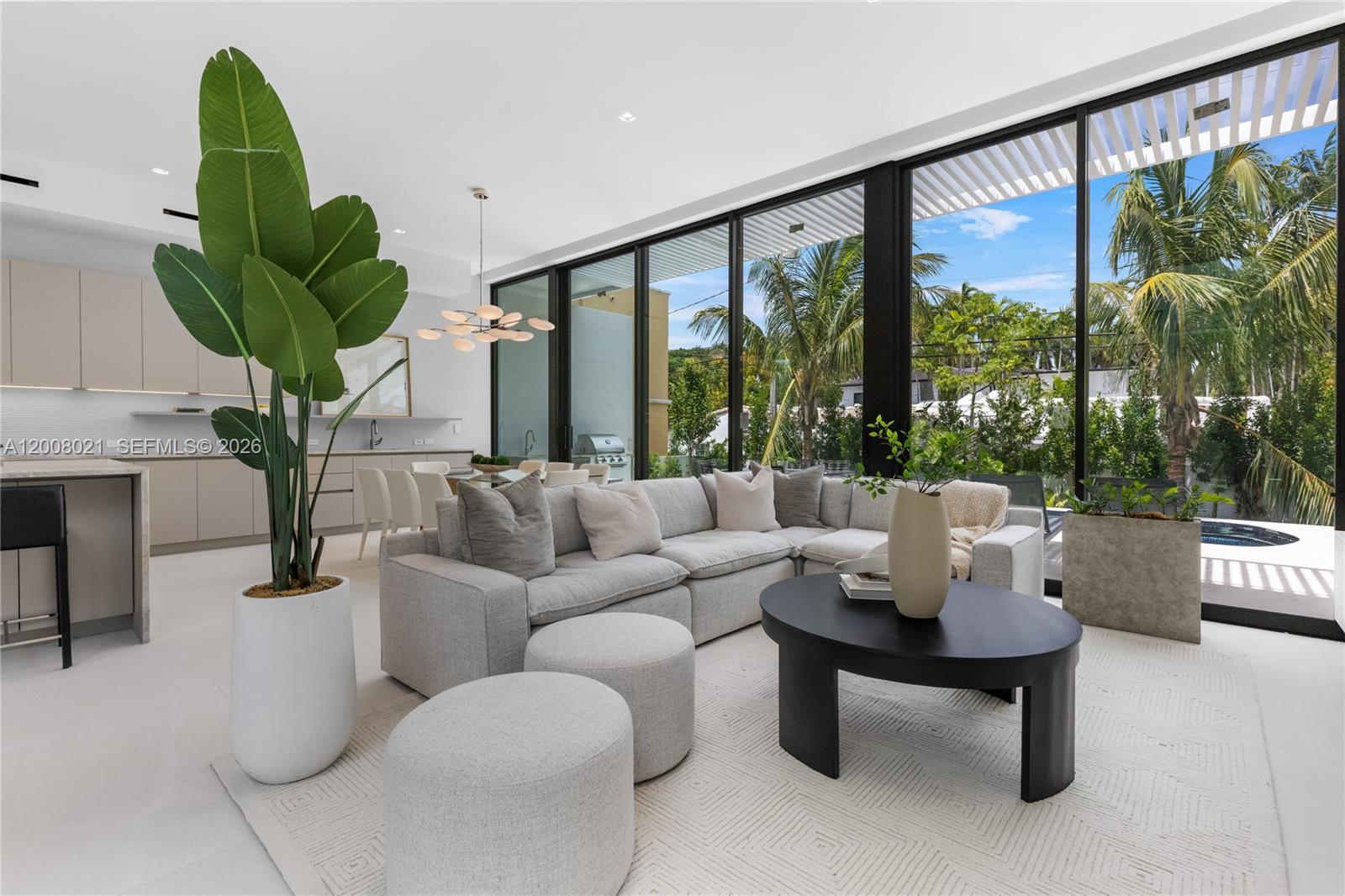 4504 Sheridan Ave Miami Beach, FL 33140