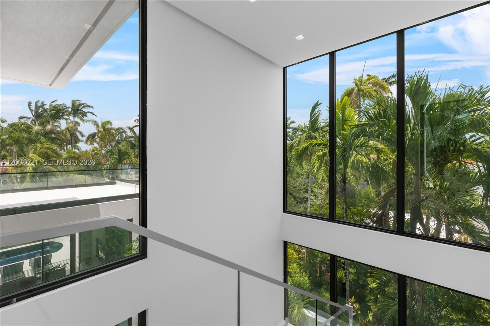 4504 Sheridan Ave Miami Beach, FL 33140