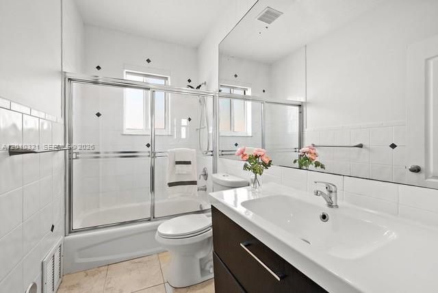 3200 Percival Ave Miami, FL 33133