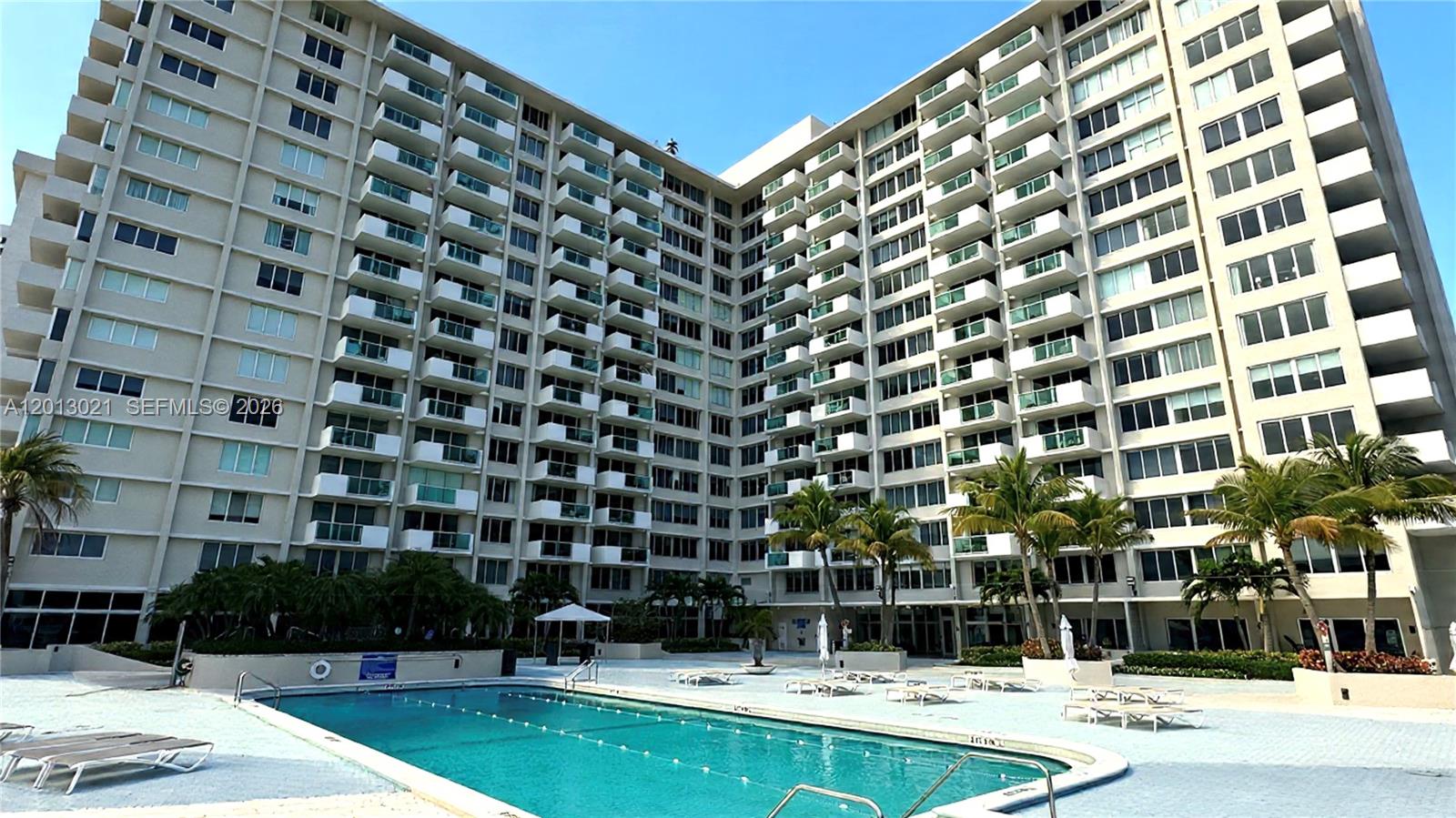 1200 West Ave #724 Miami Beach, FL 33139