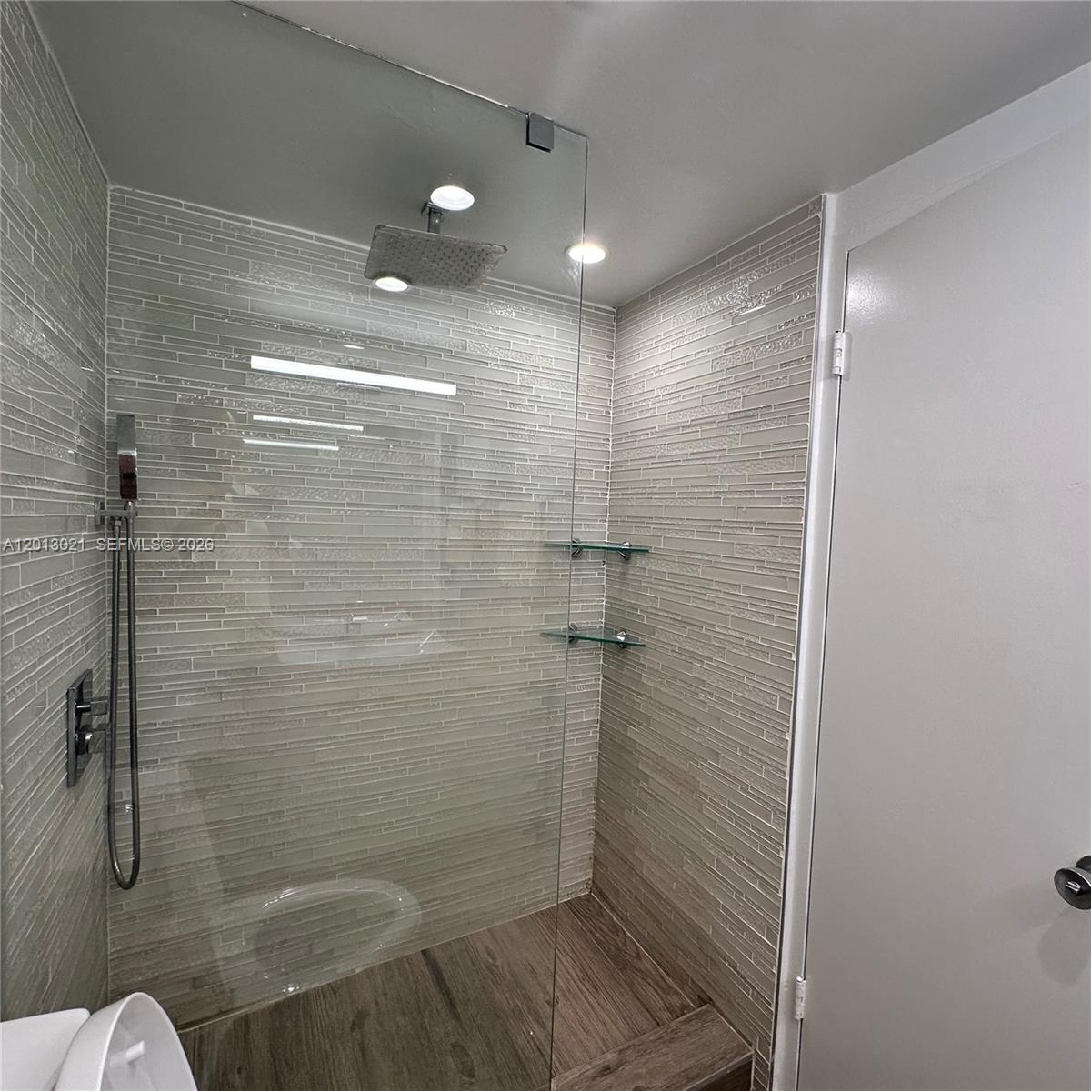 1200 West Ave #724 Miami Beach, FL 33139