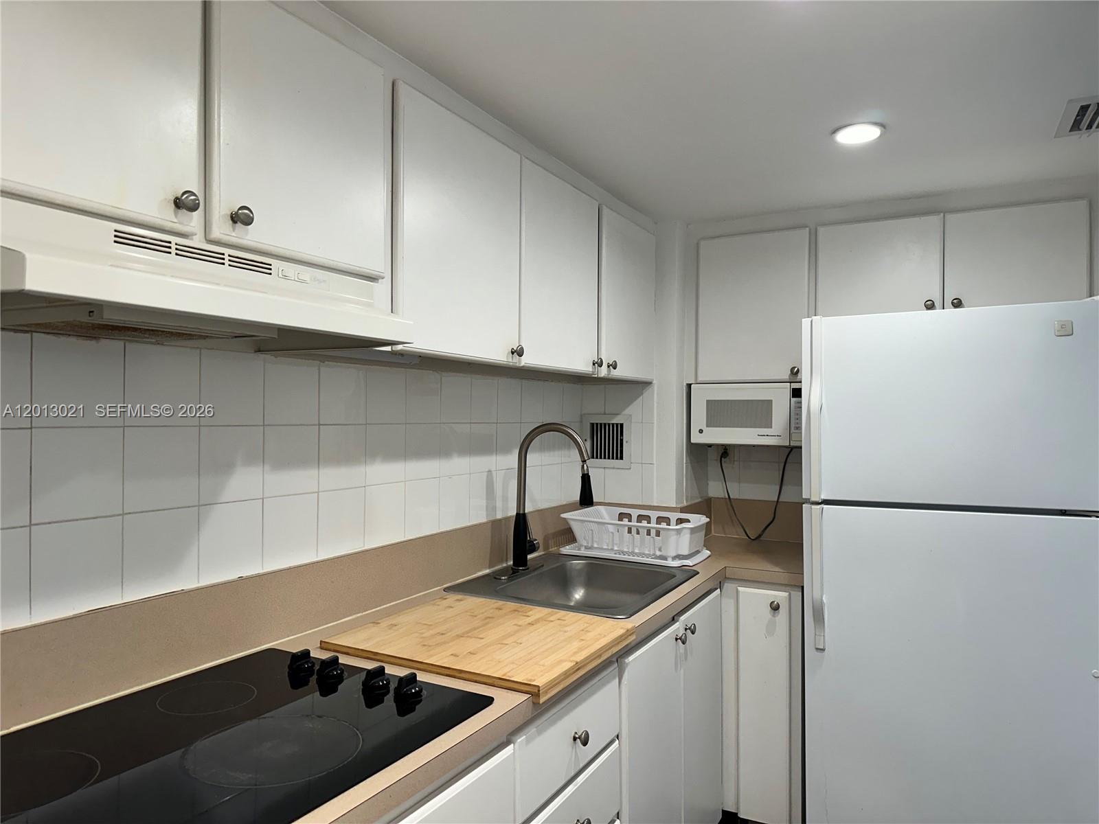 1200 West Ave #724 Miami Beach, FL 33139