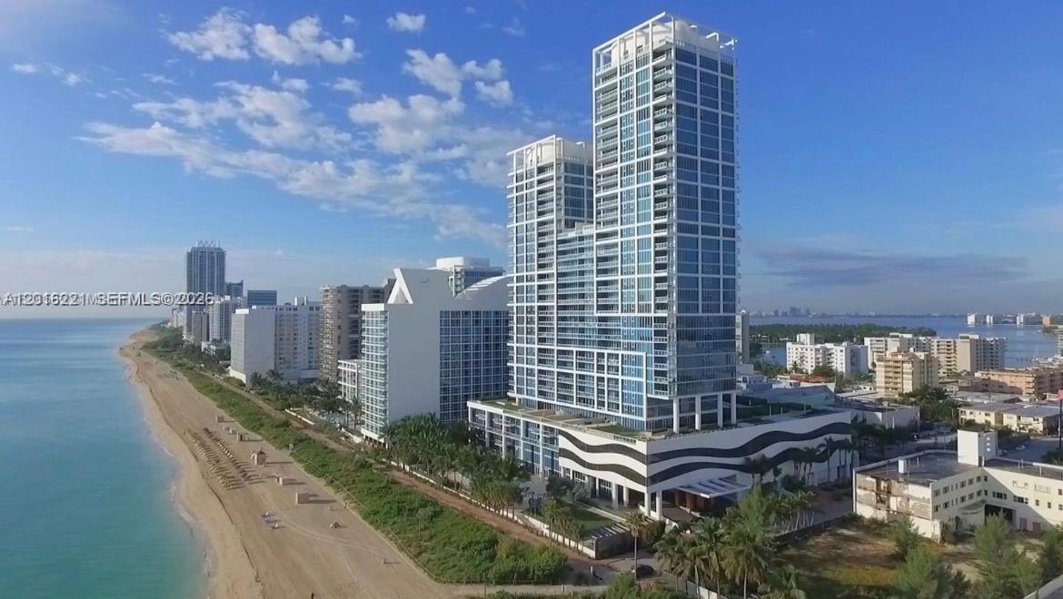 6801 Collins Ave #718