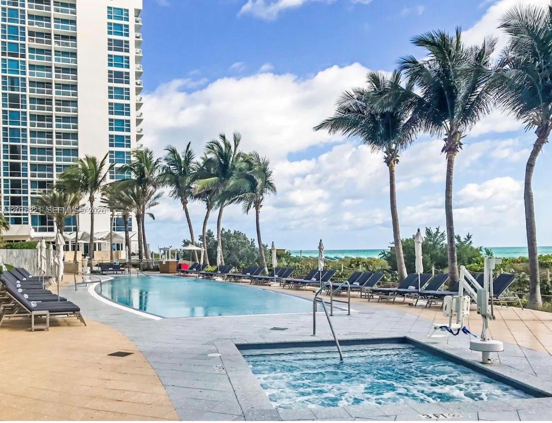 image Carillon Miami Beach22