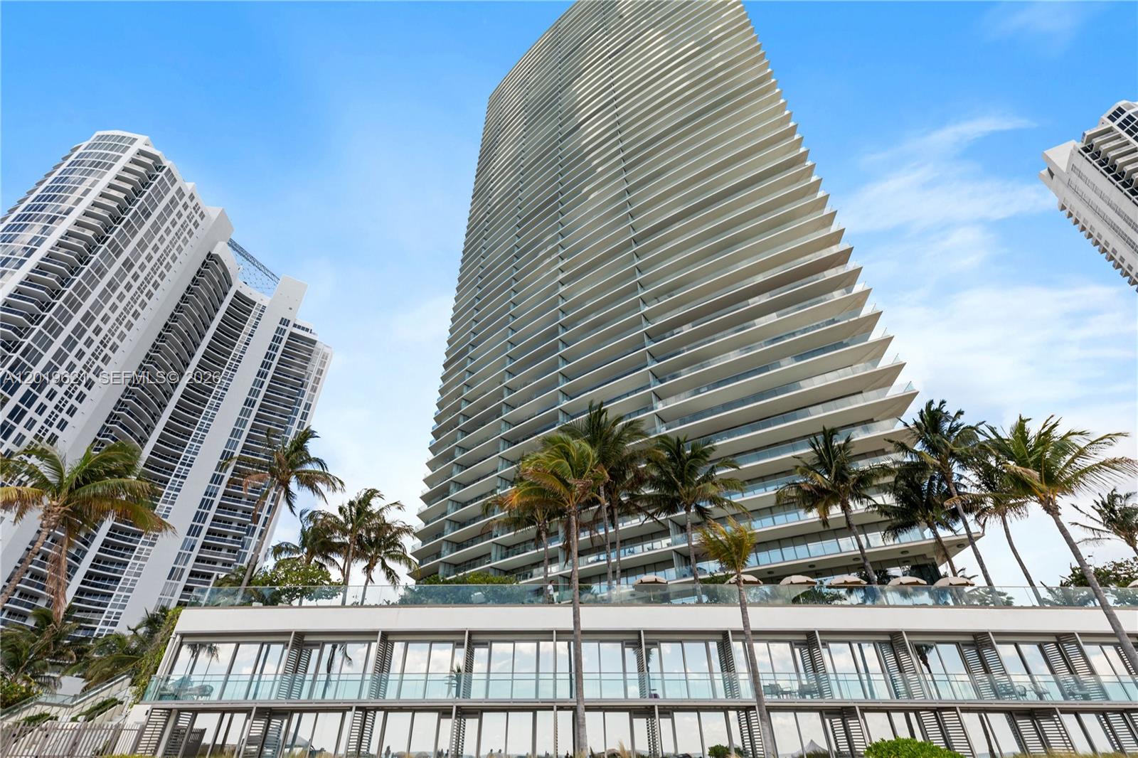18975 Collins Ave #2202/C-1 Sunny Isles Beach, FL 33160