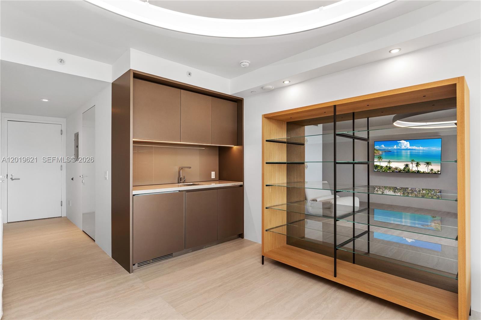 18975 Collins Ave #2202/C-1 Sunny Isles Beach, FL 33160