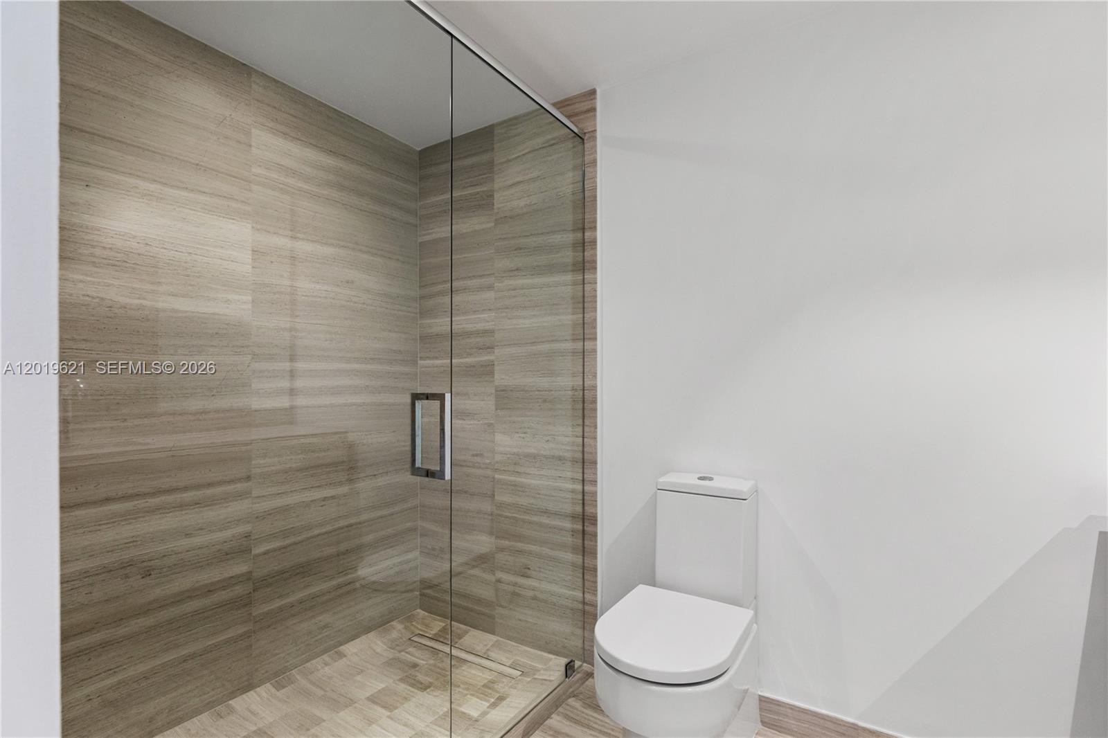 18975 Collins Ave #2202/C-1 Sunny Isles Beach, FL 33160